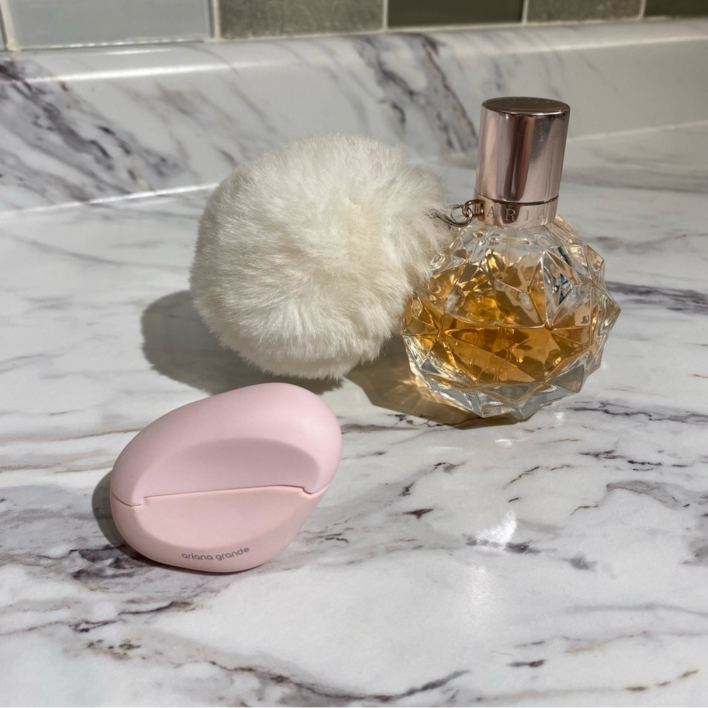 Ariana Grande Mod Blush mini & Ari‎ fragrances